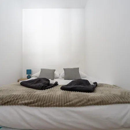Apartment Le Niortais ~ Centre-ville ~ Balcon *